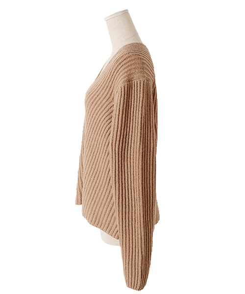 Luz Llena（ラズレナ）の「[ウール混]Vネックニットトップス（ニット/セーター・レディース・オフホワイト/マスタード/スモークピンク/グレイッシュベージュ・MEDIUM）」の18枚目の写真