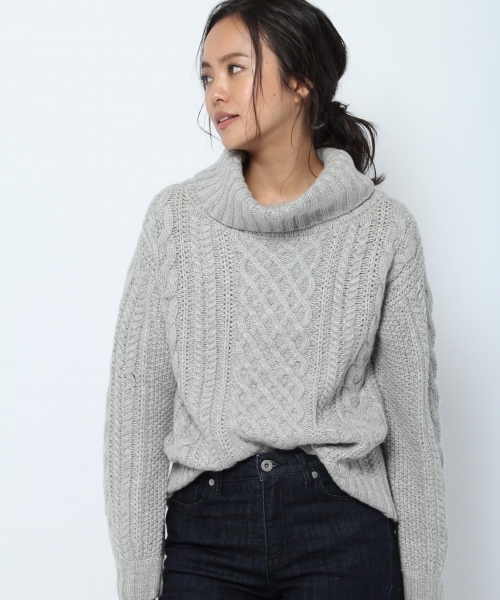 laboratory work（ラボラトリーワーク）の「ケーブルタートルニットプルオーバー（ニット/セーター・レディース・ホワイト/ブラック/イエロー/グレー系その他・MEDIUM）」の3枚目の写真