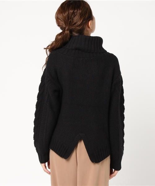 laboratory work（ラボラトリーワーク）の「ケーブルタートルニットプルオーバー（ニット/セーター・レディース・ホワイト/ブラック/イエロー/グレー系その他・MEDIUM）」の6枚目の写真