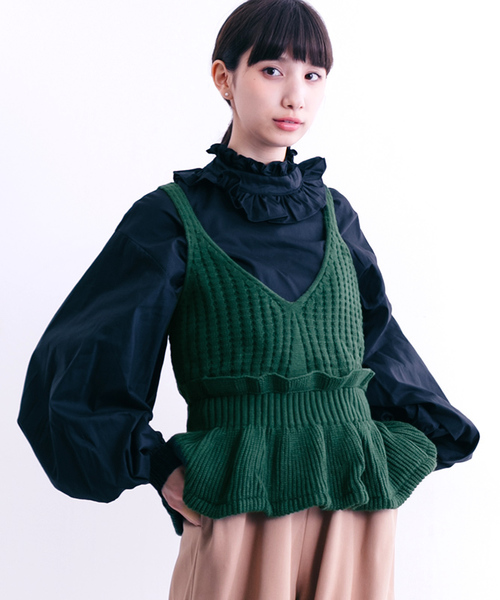 MERLOT（メルロー）の「ぺプラムフリルニットビスチェ1328（キャミソール・レディース・ブラック/イエロー/キャメル/ワイン/グリーン・FREE）」の3枚目の写真