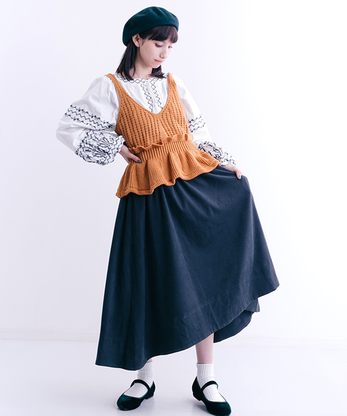 MERLOT（メルロー）の「ぺプラムフリルニットビスチェ1328（キャミソール・レディース・ブラック/イエロー/キャメル/ワイン/グリーン・FREE）」の12枚目の写真