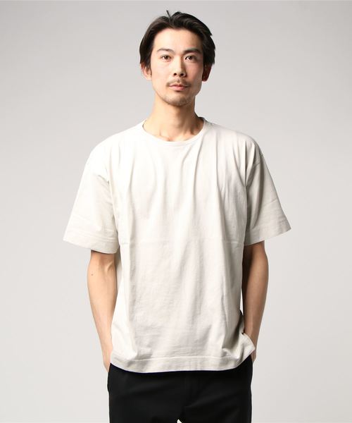 MHL.（エムエイチエル）の「LIGHT COTTON JERSEY（Tシャツ/カットソー・メンズ・カーキ/ネイビー/ベージュ・MEDIUM/LARGE）」の2枚目の写真