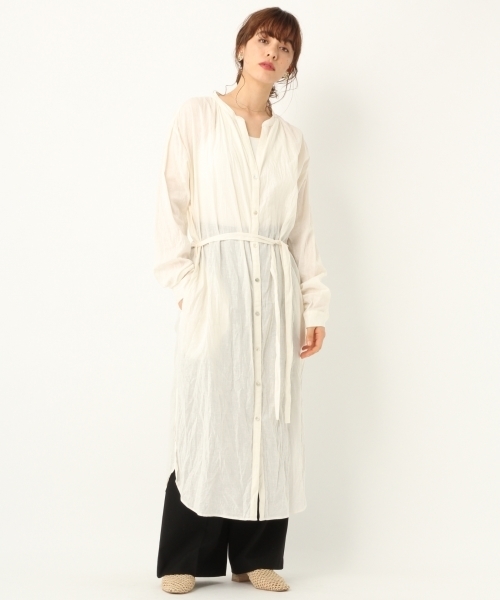 A part by（アパートバイ）の「LiCoワッシャーロングシャツワンピース 790466（ワンピース・レディース・ホワイト/ネイビー/ライトブルー/レッド・FREE）」の17枚目の写真