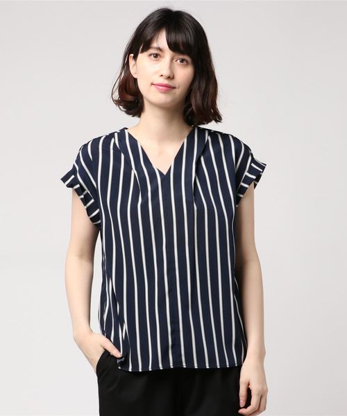 RIVE DROITE（リヴドロワ）の「ストライプタックVネックブラウス（シャツ/ブラウス・レディース・ホワイト/ネイビー・FREE）」の8枚目の写真