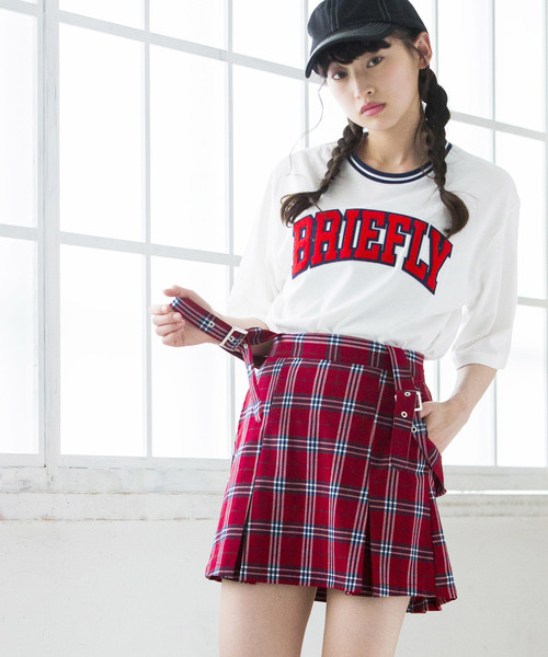 WEGO（ウィゴー）の「WEGO/サスペンダー付きボックスプリーツスカパン（スカート・レディース・レッド系その他2/イエロー系その他3/ブラック/ブラック系その他2/ブルー系その他2・FREE）」の5枚目の写真