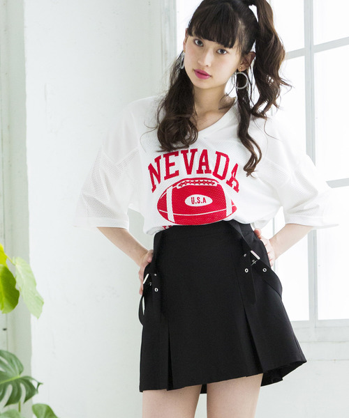 WEGO（ウィゴー）の「WEGO/サスペンダー付きボックスプリーツスカパン（スカート・レディース・レッド系その他2/イエロー系その他3/ブラック/ブラック系その他2/ブルー系その他2・FREE）」の2枚目の写真