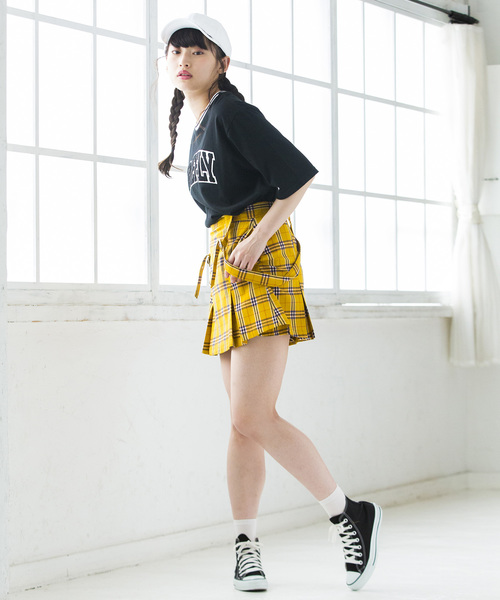 WEGO（ウィゴー）の「WEGO/サスペンダー付きボックスプリーツスカパン（スカート・レディース・レッド系その他2/イエロー系その他3/ブラック/ブラック系その他2/ブルー系その他2・FREE）」の10枚目の写真