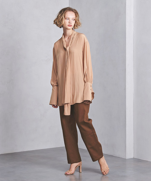 ELIN（エリン）の「＜ELIN（エリン）＞ サテン ボウタイブラウス