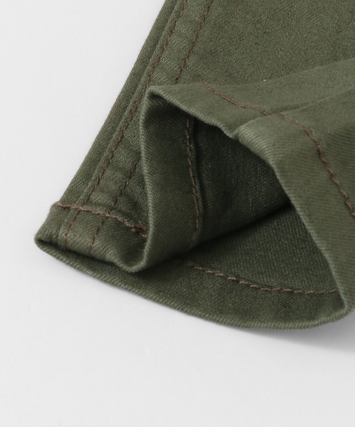 Lee(リー)の「Lee×DOORS-natural- テーパードパンツ(KIDS)(その他パンツ・キッズ・ブラック/オリーブ/インディゴブルー・100/110/120/130/140)」の5枚目の写真