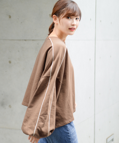 apres jour（アプレジュール）の「パイピングオーバースウェット【ZOZOTOWN限定アイテム】（スウェット・レディース・ベージュ/パープル/ライトブラウン・フリー）」の14枚目の写真