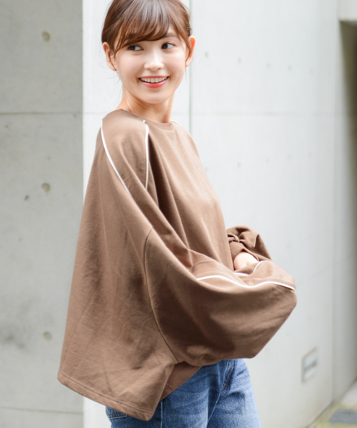 apres jour（アプレジュール）の「パイピングオーバースウェット【ZOZOTOWN限定アイテム】（スウェット・レディース・ベージュ/パープル/ライトブラウン・フリー）」の20枚目の写真