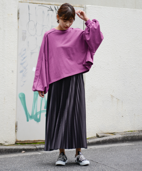 apres jour（アプレジュール）の「パイピングオーバースウェット【ZOZOTOWN限定アイテム】（スウェット・レディース・ベージュ/パープル/ライトブラウン・フリー）」の11枚目の写真