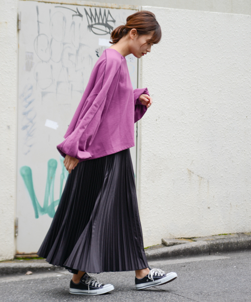 apres jour（アプレジュール）の「パイピングオーバースウェット【ZOZOTOWN限定アイテム】（スウェット・レディース・ベージュ/パープル/ライトブラウン・フリー）」の19枚目の写真