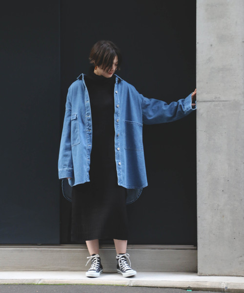 notch.（ノッチ）の「デニムオーバーサイズルーズジャケット（デニムジャケット・レディース・ライトインディゴブルー/ダークインディゴブルー・M）」の12枚目の写真