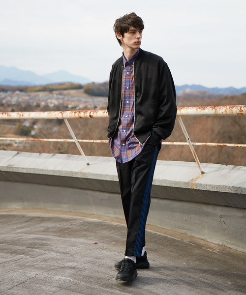 MAISON SPECIAL(メゾンスペシャル)の「テックファブリックオーバーサイズサテンブルゾン 【MAISON SPECIAL/メゾンスペシャル】(ブルゾン・メンズ・ブラック/ベージュ/ラベンダー・44/46/48)」の7枚目の写真