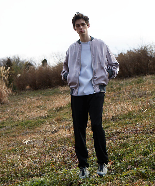 MAISON SPECIAL(メゾンスペシャル)の「テックファブリックオーバーサイズサテンブルゾン 【MAISON SPECIAL/メゾンスペシャル】(ブルゾン・メンズ・ブラック/ベージュ/ラベンダー・44/46/48)」の9枚目の写真