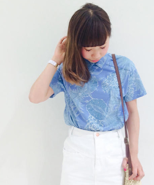 Kastane（カスタネ）の「【SUN SURF×Kastane】パイナップル柄シャツ（シャツ/ブラウス・レディース・ブルー/オフホワイト・FREE）」の2枚目の写真