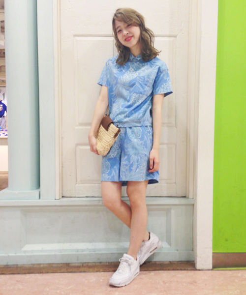 Kastane（カスタネ）の「【SUN SURF×Kastane】パイナップル柄シャツ（シャツ/ブラウス・レディース・ブルー/オフホワイト・FREE）」の3枚目の写真