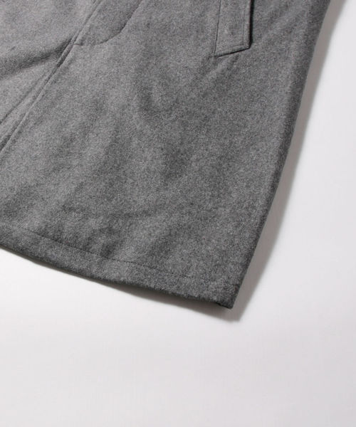 ASTRONOMY（アストロノミー）の「メルトンウールドロップショルダービッグステンカラーコート（ステンカラーコート・メンズ・ブラック/グレー/ブルー系その他/キャメル/ベージュ系その他/ネイビー/ブラウン/モカ/グレー系その他/チャコール・M/L/XL）」の19枚目の写真