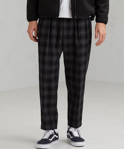 green label relaxing（グリーンレーベルリラクシング）の「CM キャバリーツイルチェック 2プリーツ ワイドテーパード 9分丈パンツ（その他パンツ・メンズ・ブラック/ダークブラウン・SMALL/X-LARGE/LARGE/MEDIUM）」の8枚目の写真