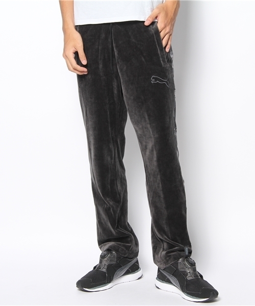 プーマベロアズボン PUMA（プーマ）の「ベロアパンツ（その他パンツ）」 - WEAR