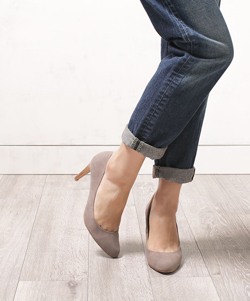 NANO universe（ナノユニバース）の「Fスエードコンフォートパンプス（パンプス・レディース・ブラック/グレイッシュベージュ/バーガンディー/ブルー/ダークネイビー/ダークグリーン・35/37/36/38）」の3枚目の写真