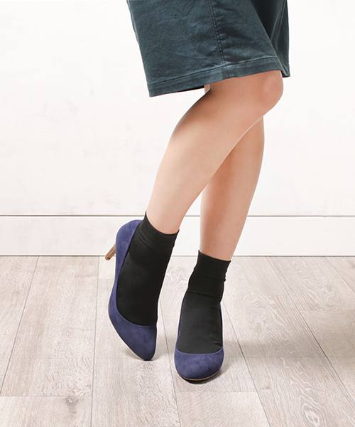 NANO universe（ナノユニバース）の「Fスエードコンフォートパンプス（パンプス・レディース・ブラック/グレイッシュベージュ/バーガンディー/ブルー/ダークネイビー/ダークグリーン・35/37/36/38）」の8枚目の写真