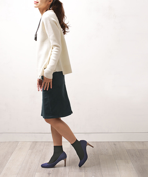 NANO universe（ナノユニバース）の「Fスエードコンフォートパンプス（パンプス・レディース・ブラック/グレイッシュベージュ/バーガンディー/ブルー/ダークネイビー/ダークグリーン・35/37/36/38）」の9枚目の写真