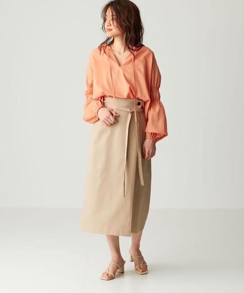 EMMEL REFINES(エメルリファインズ)の「〔ハンドウォッシャブル〕SMF HW 2WAY TC ギャザーブラウス(シャツ/ブラウス・レディース・ライラック/ベージュ/シャーベット/ブラック・FREE)」の10枚目の写真