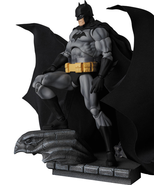 hush batman mafex