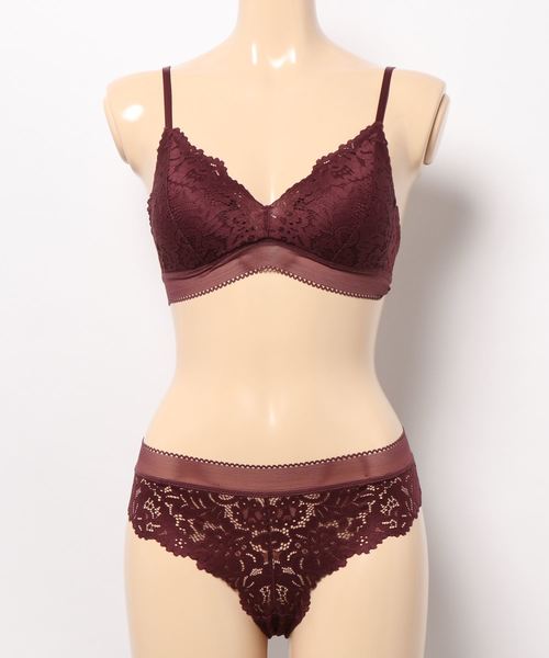 tu-hacci（ツーハッチ）の「ノンワイヤー クラシックレースブラ