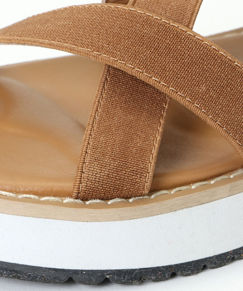 ikka(イッカ)の「ゴムベルトスポサン(サンダル・レディース・ブラック/ベージュ・L/M)」の9枚目の写真