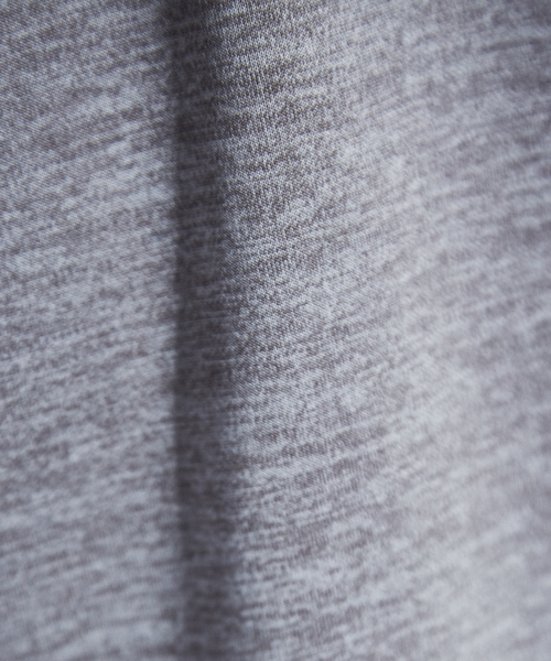 RECENCY OF MINE（リーセンシー オブ マイン）の「【Recency of Mine】抗菌防臭シルケットVネック　半袖Tシャツ（Tシャツ/カットソー・メンズ・アイボリー/ブルー/カーキ/ライトグレー・48/44/46/50）」の16枚目の写真