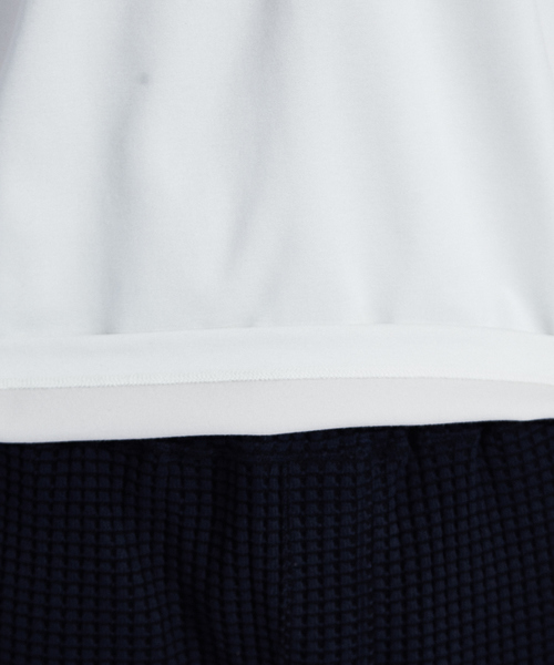 RECENCY OF MINE（リーセンシー オブ マイン）の「【Recency of Mine】抗菌防臭シルケットVネック　半袖Tシャツ（Tシャツ/カットソー・メンズ・アイボリー/ブルー/カーキ/ライトグレー・48/44/46/50）」の9枚目の写真