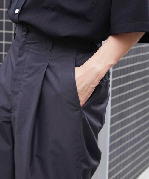 MAISON SPECIAL（メゾンスペシャル）の「《ユニセックスアイテム》マルチファブリック1タックイージーワイドパンツ 【MAISON SPECIAL/メゾンスペシャル】（その他パンツ・メンズ・ホワイト/ブラック/グレー/カーキ/ダークブラック・44/46/48）」の9枚目の写真