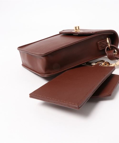 natural couture（ナチュラルクチュール）の「ワンマイル３点セットバッグ（ショルダーバッグ・レディース・ブラック/ブラウン/イエロー/ライトベージュ・FREE）」の6枚目の写真