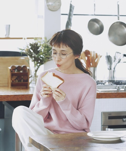 studio CLIP(スタディオクリップ)の「【新色入荷】《玄長なおこさんコラボ》9ゲージ洗える鹿の子ニットプルオーバー(ニット/セーター・レディース・ダークブラウン/オフホワイト/ピンク/グリーン/カーキ/モカ/パープル・MEDIUM/LARGE)」の7枚目の写真