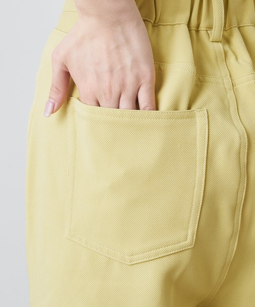 Chico（チコ）の「ハイウエストスラックスパンツ（スラックス・レディース・ホワイト/ライム/ブラック/サーモンピンク・FREE）」の19枚目の写真