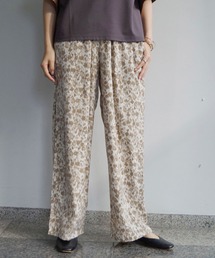 NICOLE white | 柄イージーパンツ(その他パンツ)