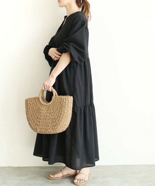 reca（レカ）の「雑材バッグ ハーフムーントート（ハンドバッグ・レディース・ブラック/ベージュ/グレイッシュベージュ・ONE SIZE）」の21枚目の写真