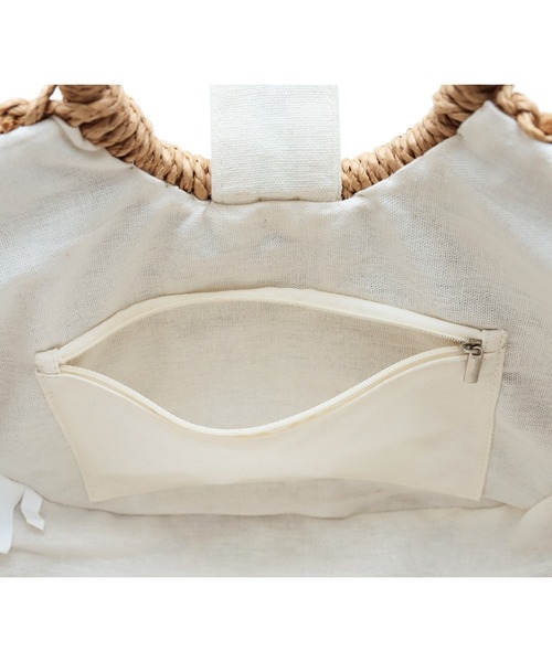 reca（レカ）の「雑材バッグ ハーフムーントート（ハンドバッグ・レディース・ブラック/ベージュ/グレイッシュベージュ・ONE SIZE）」の8枚目の写真