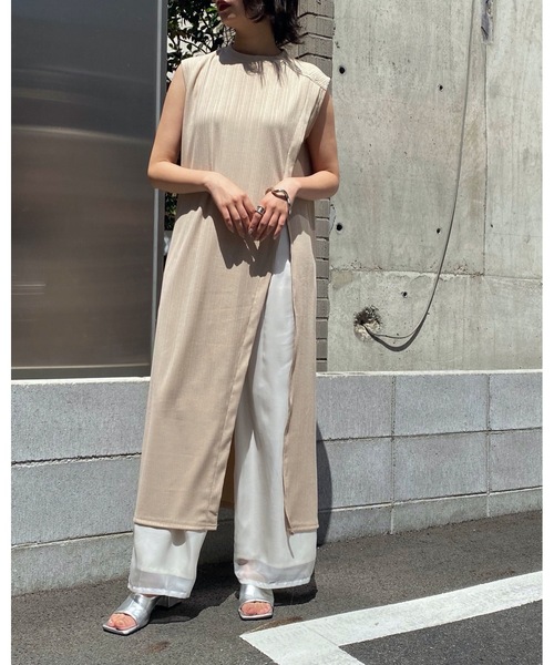 &g'aime（アンジェム）の「【&g'aime】ロングスリットテレコチュニック（Tシャツ/カットソー・レディース・ライトグレー/ブラック/ベージュ・FREE）」の18枚目の写真