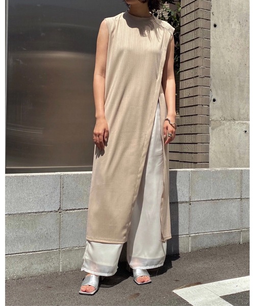 &g'aime（アンジェム）の「【&g'aime】ロングスリットテレコチュニック（Tシャツ/カットソー・レディース・ライトグレー/ブラック/ベージュ・FREE）」の19枚目の写真