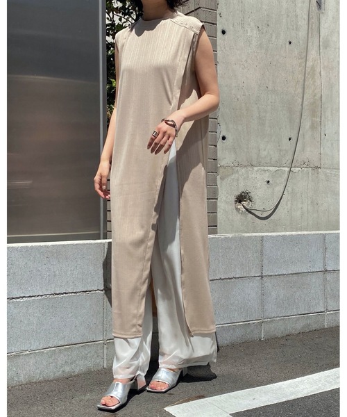 &g'aime（アンジェム）の「【&g'aime】ロングスリットテレコチュニック（Tシャツ/カットソー・レディース・ライトグレー/ブラック/ベージュ・FREE）」の21枚目の写真