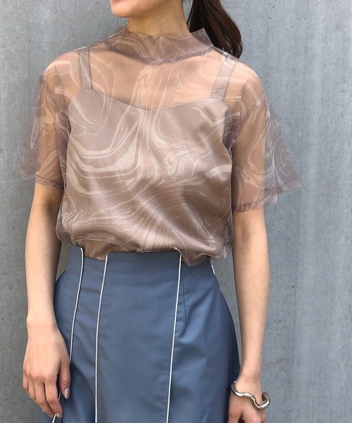 &g'aime(アンジェム)の「【&g'aime】マーブルシアートップス(Tシャツ/カットソー・レディース・ベージュ/グレー/ブルー・FREE)」の13枚目の写真