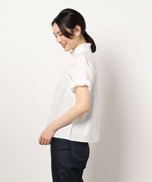 SPINNS(スピンズ)の「ハイネックフリルギャザーレースブラウス(シャツ/ブラウス・レディース・ホワイト/ブラック/ミント・ONESIZE)」の4枚目の写真