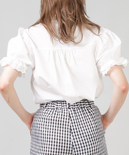 SPINNS(スピンズ)の「ハイネックフリルギャザーレースブラウス(シャツ/ブラウス・レディース・ホワイト/ブラック/ミント・ONESIZE)」の19枚目の写真