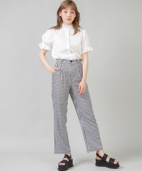 SPINNS(スピンズ)の「ハイネックフリルギャザーレースブラウス(シャツ/ブラウス・レディース・ホワイト/ブラック/ミント・ONESIZE)」の22枚目の写真