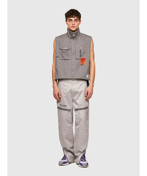 DIESEL(ディーゼル)の「メンズ ベスト マルチポケット(ミリタリージャケット・メンズ・グレー/コバルトブルー・LARGE)」の9枚目の写真