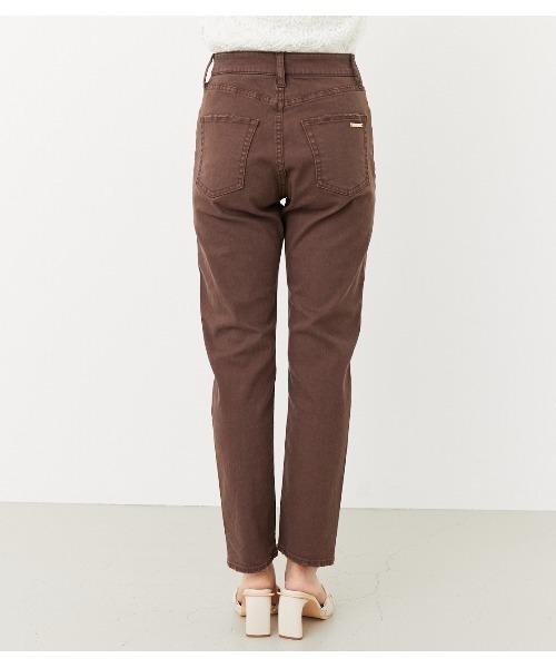 rienda（リエンダ）の「ストレートカラーデニムパンツ（デニムパンツ・レディース・ホワイト/ブラウン・24inch/25inch/26inch）」の3枚目の写真